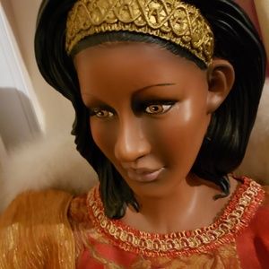 Meet your Posher, Marcia